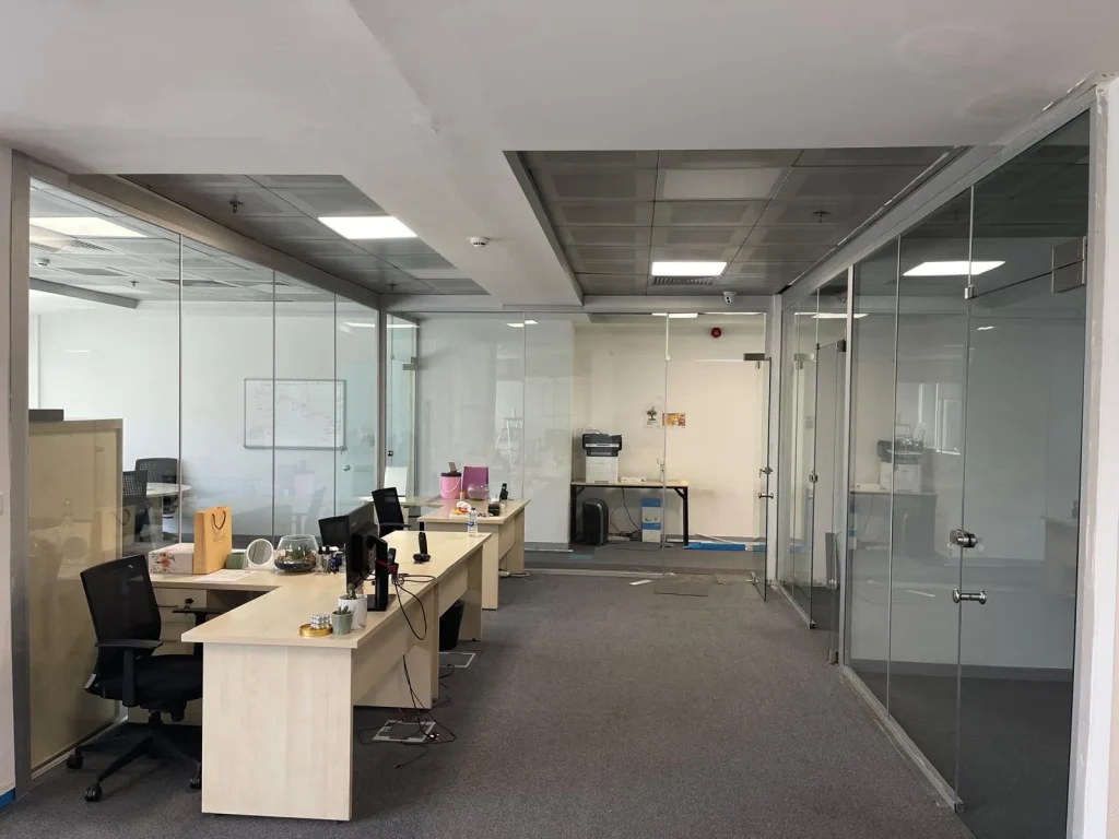 Alliance Healthcare Camlı Ofis Bölmeleri